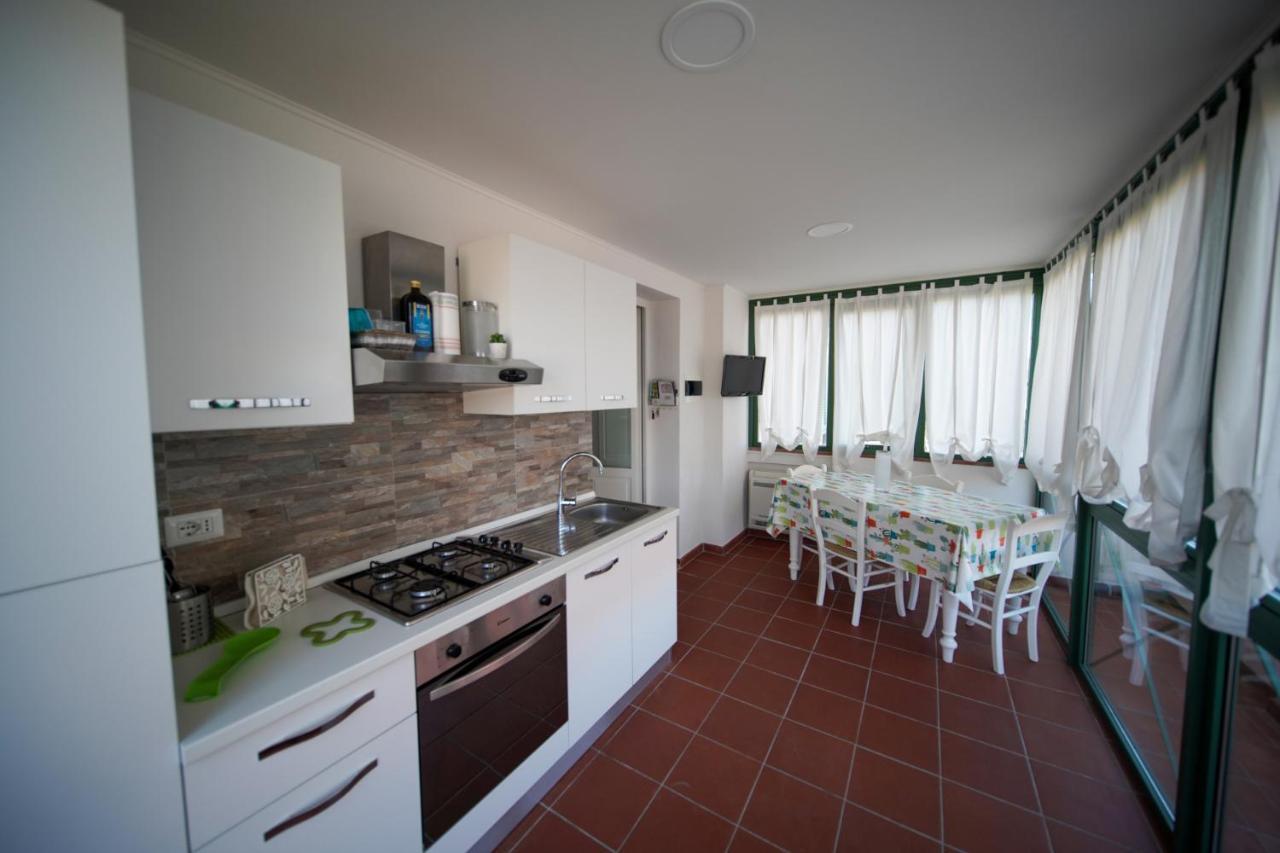 Villa Fiore Apartments 费拉约港 外观 照片