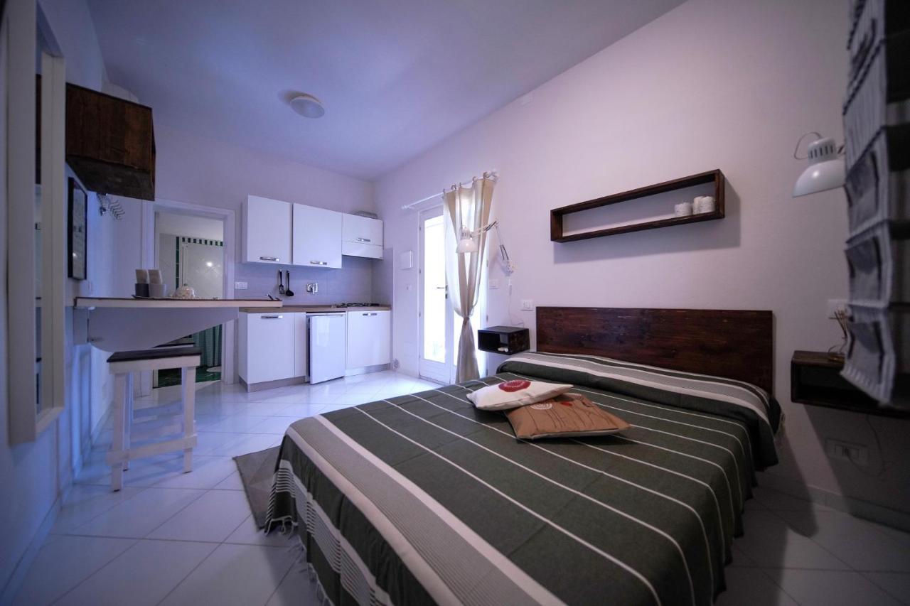 Villa Fiore Apartments 费拉约港 外观 照片